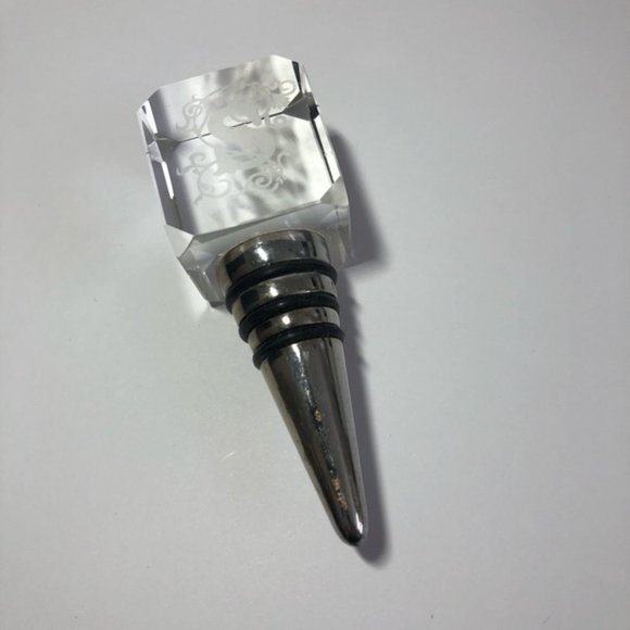 Personalized “S” wine cork - Picture 6 of 6